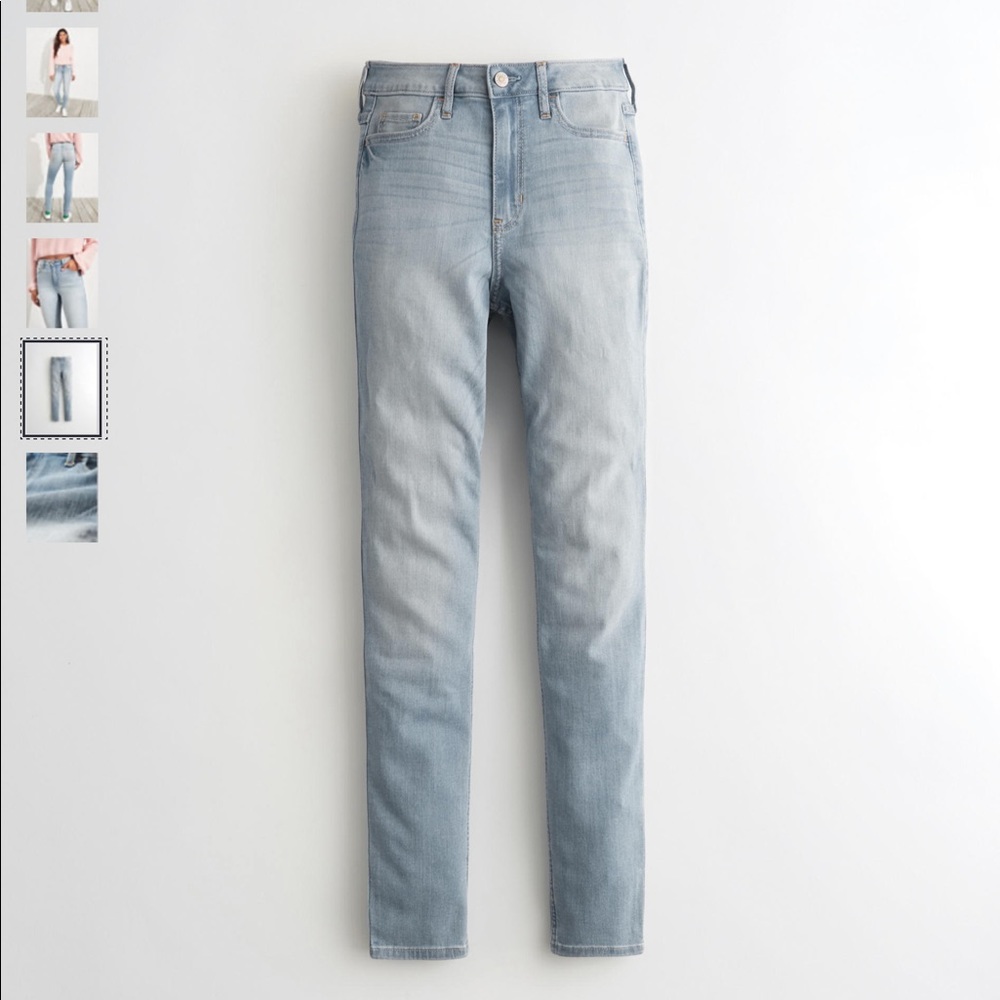 Super Cute Hollister High Waisted Jeans!!!